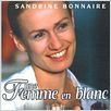 Une femme en blanc : affiche