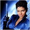 Meurs un autre jour : photo Halle Berry, Ian Fleming, Lee Tamahori