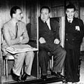 Quatre de l'espionnage : photo Alfred Hitchcock, John Gielgud, Peter Lorre