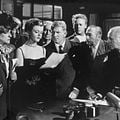 L'Enjeu : photo Adolphe Menjou, Angela Lansbury, Howard Smith, Spencer Tracy, Van Johnson