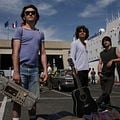 Bus Palladium : photo Arthur Dupont, Christopher Thompson, Jules Pelissier, Marc-André Grondin