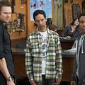 Photo Danny Pudi, Donald Glover, Joel McHale