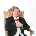 Il était une fois à Castlebury : Photo Roger Moore
