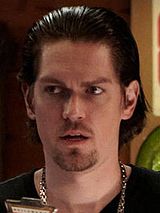 Steve Howey