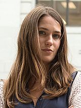 Lola Kirke