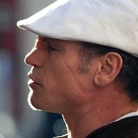 L'Etranger : photo Franck Llopis, Jo Prestia