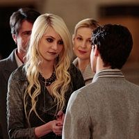 Gossip Girl : Photo Connor Paolo, Kelly Rutherford, Matthew Settle, Taylor Momsen