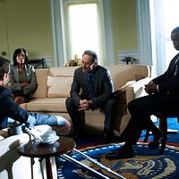 Photo Aisha Tyler, Demore Barnes, Stephen McHattie