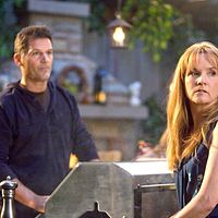 Photo D.W. Moffett, Lea Thompson