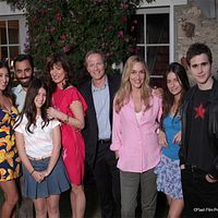 Comme chez soi : photo Camille Verschuere, Elise Tielrooy, Hanna Cohen, Maxime Coggio, Özz Nüjen