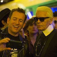 Lolo : Photo Dany Boon, Karl Lagerfeld