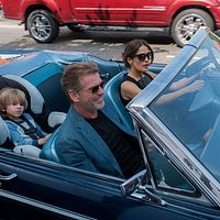 Teach Me Love : Photo Pierce Brosnan, Salma Hayek