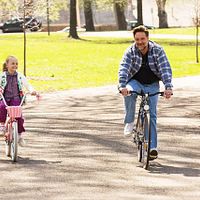 Fathers and Daughters : Photo Kylie Rogers, Russell Crowe