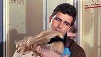 <strong>Les Parapluies de Cherbourg</strong> Bande-annonce VF