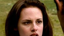 <strong>Twilight - Chapitre 2 : tentation</strong> Extrait vidéo VO