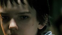 <strong>Laisse-moi entrer</strong> Bande-annonce VF