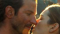 <strong>L'Agence tous risques</strong> Bande-annonce VO