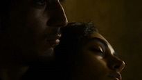 <strong>Syngué Sabour - Pierre de patience</strong> Extrait vidéo (3) VO