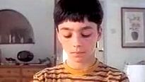 <strong>Comme un garcon</strong> Bande-annonce VO