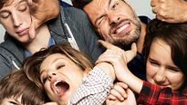 <strong>Papa ou maman</strong> Teaser VF