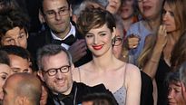 Cannes 2015 : Louise Bourgoin sur les marches du 20 mai