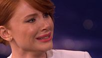 Bryce Dallas Howard peut pleurer sur commande !