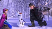 La Reine des Neiges - Extrait "Anna, Kristoff et Sven font connaissance avec Olaf"
