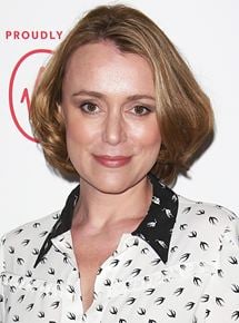 Keeley Hawes - AlloCiné