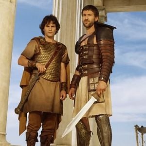 Empire : Photo Jonathan Cake, Santiago Cabrera