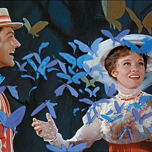 Mary Poppins : Photo Dick Van Dyke, Julie Andrews