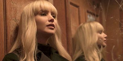 Bande-annonce Red Sparrow : Jennifer Lawrence en sulfureuse espionne russe