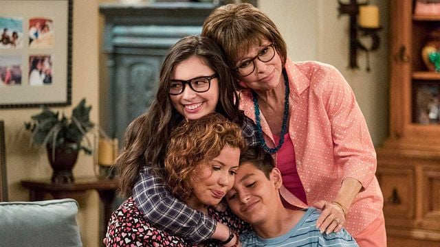 Oscar Et Malika Saison 2 Date De Sortie Rita Moreno - AlloCiné