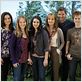 Switched : photo Constance Marie, D.W. Moffett, Katie Leclerc, Lea Thompson, Lucas Grabeel