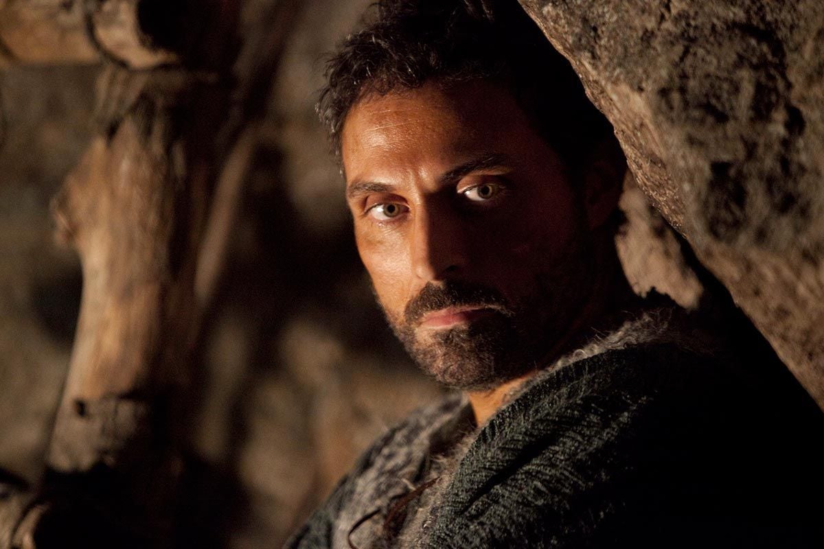 Les Héritiers De La Terre Falcones Les Piliers de la Terre : Photo Rufus Sewell - 27 sur 54 - AlloCiné