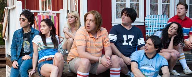 Wet Hot American Summer : Une bande-annonce et une date pour la suite de la série délurée !