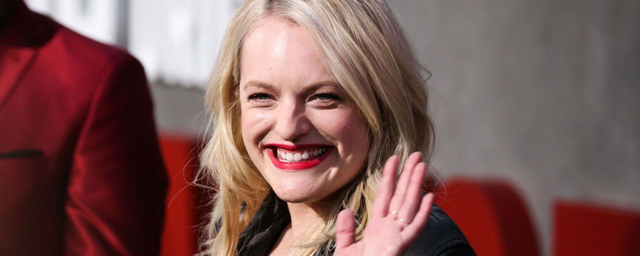 The Handmaid's Tale : servantes et épouses sur le tapis rouge pour le lancement de la saison 2