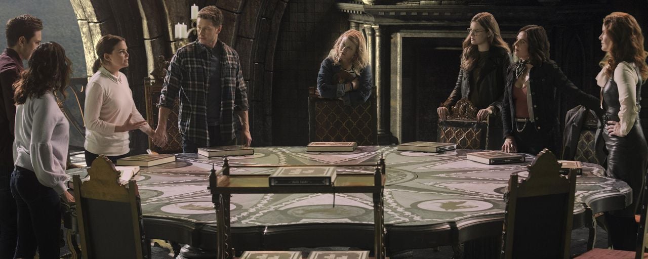 Once Upon a Time : les héros s'unissent sur les photos du final de la série
