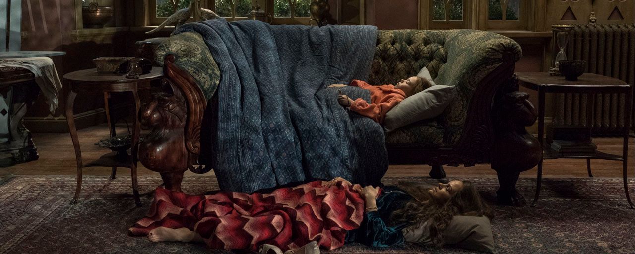 The Haunting of Hill House : le casting et l'esthétique de la série horrifique envoûtent les internautes