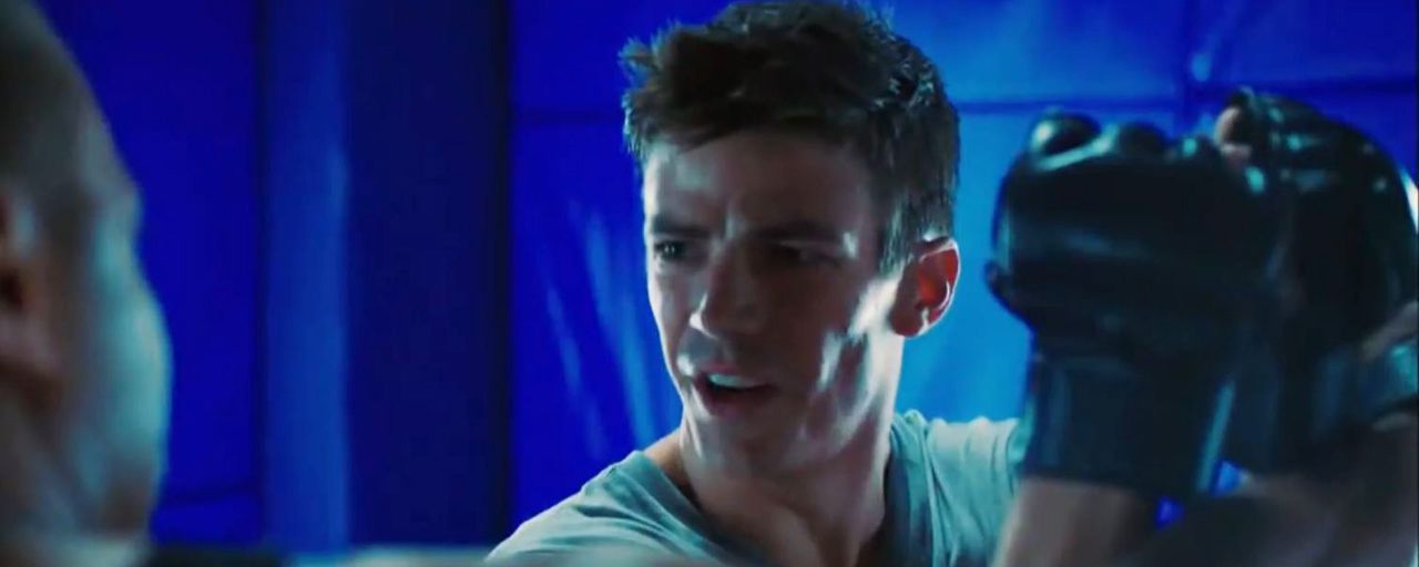 Arrowverse : Barry se bat avec Diggle dans le second teaser du cross-over