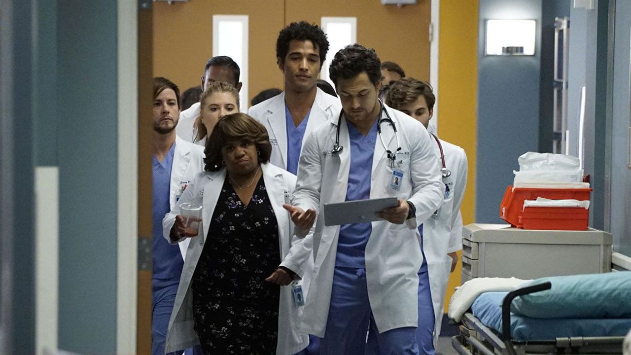Grey's Anatomy saison 16 : la bande-annonce de l'épisode 9 promet un cliffhanger