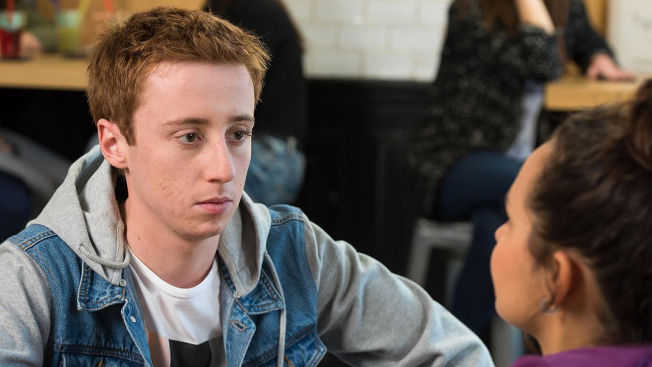 Demain nous appartient : Dylan (Joaquim Fossi) au centre de la future série dérivée ?