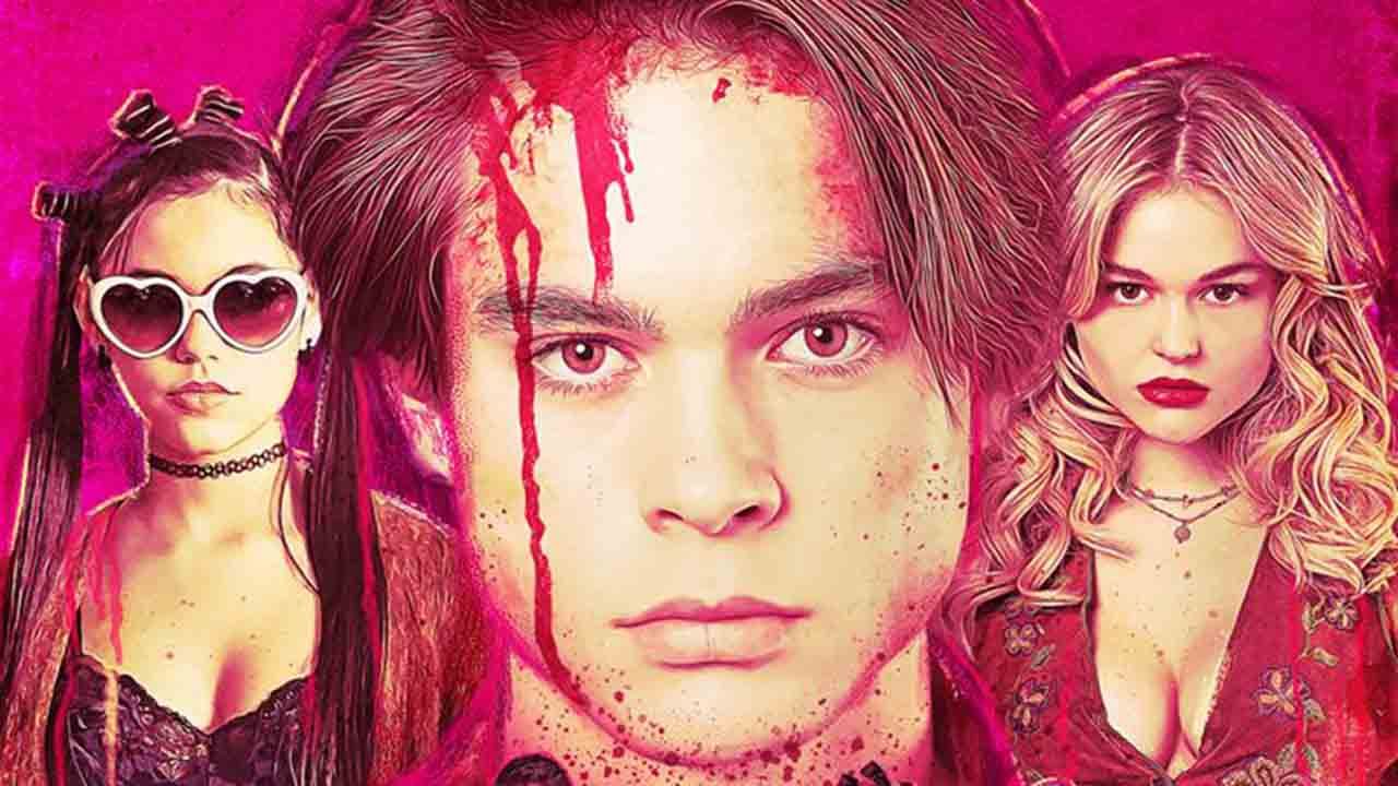 The Babysitter Killer Queen sur Netflix : c'est quoi cette comédie horrifique gore et barrée ?