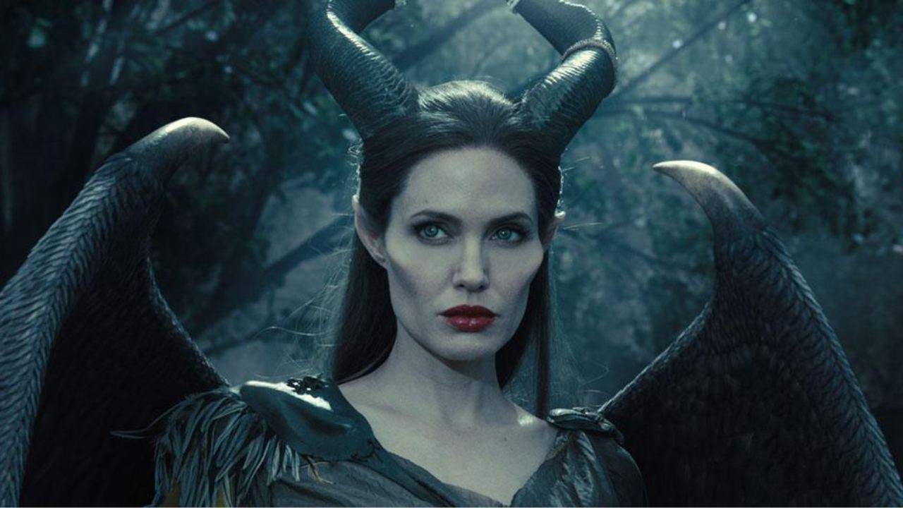 Maléfique : qui est le réalisateur de ce film Disney porté par Angelina Jolie ?