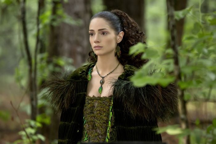 Films Et Séries Tv Avec Janet Montgomery Salem : Photo Janet Montgomery - 139 sur 244 - AlloCiné