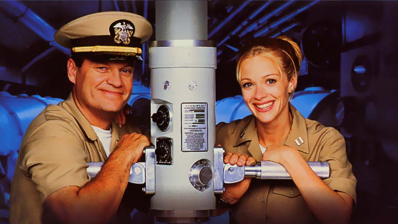 Y A T Il Un Commandant Pour Sauver La Navy Photo du film Y a-t-il un commandant pour sauver la NAVY ? - Photo 1
