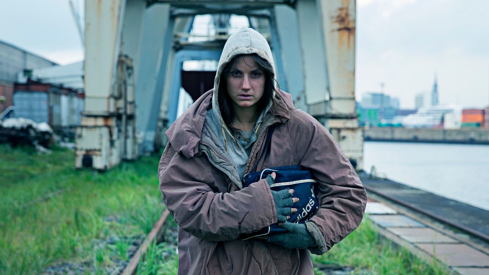 Films Et Séries Tv Avec Danica Curcic Photo de Danica Curcic - Les Enquêtes du Département V : Profanation