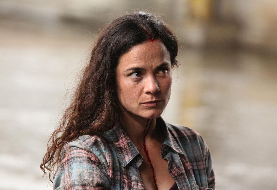 Ici Tout Commence Saison 2 épisode 163 Reine du Sud : Photo Alice Braga - 163 sur 257 - AlloCiné