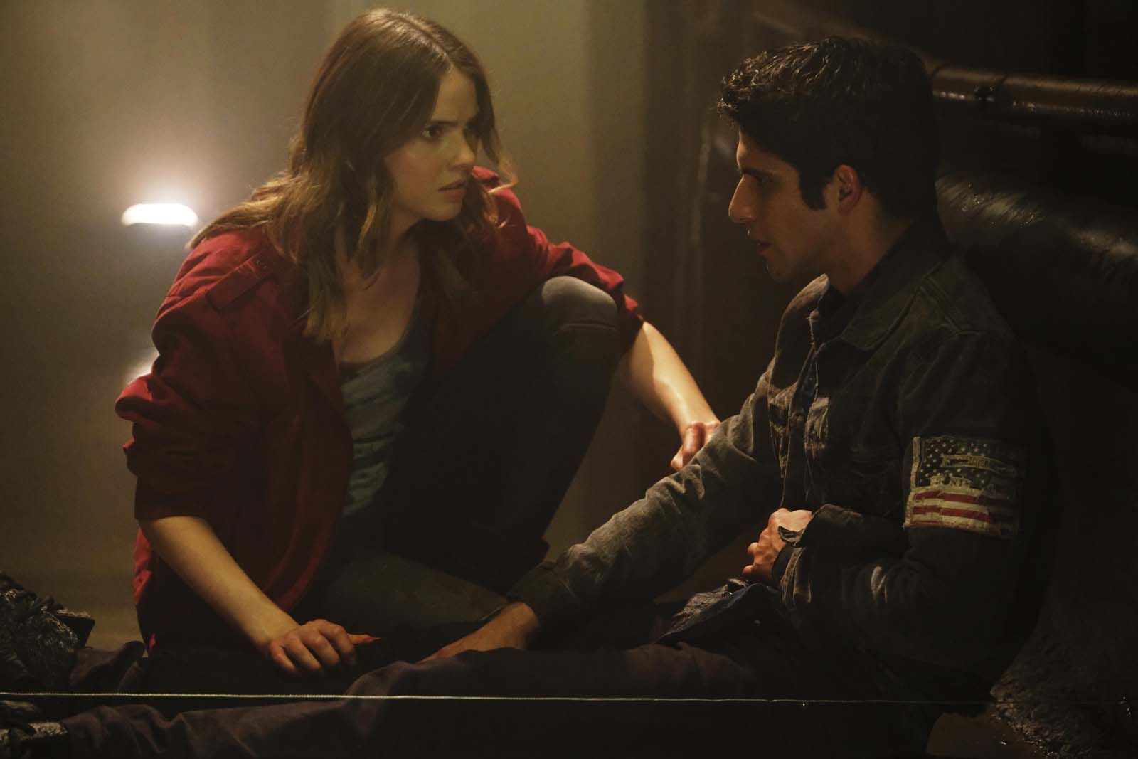Films Et Séries Tv Avec Holland Roden Teen Wolf : Photo Holland Roden, Tyler Posey - 22 sur 194 - AlloCiné