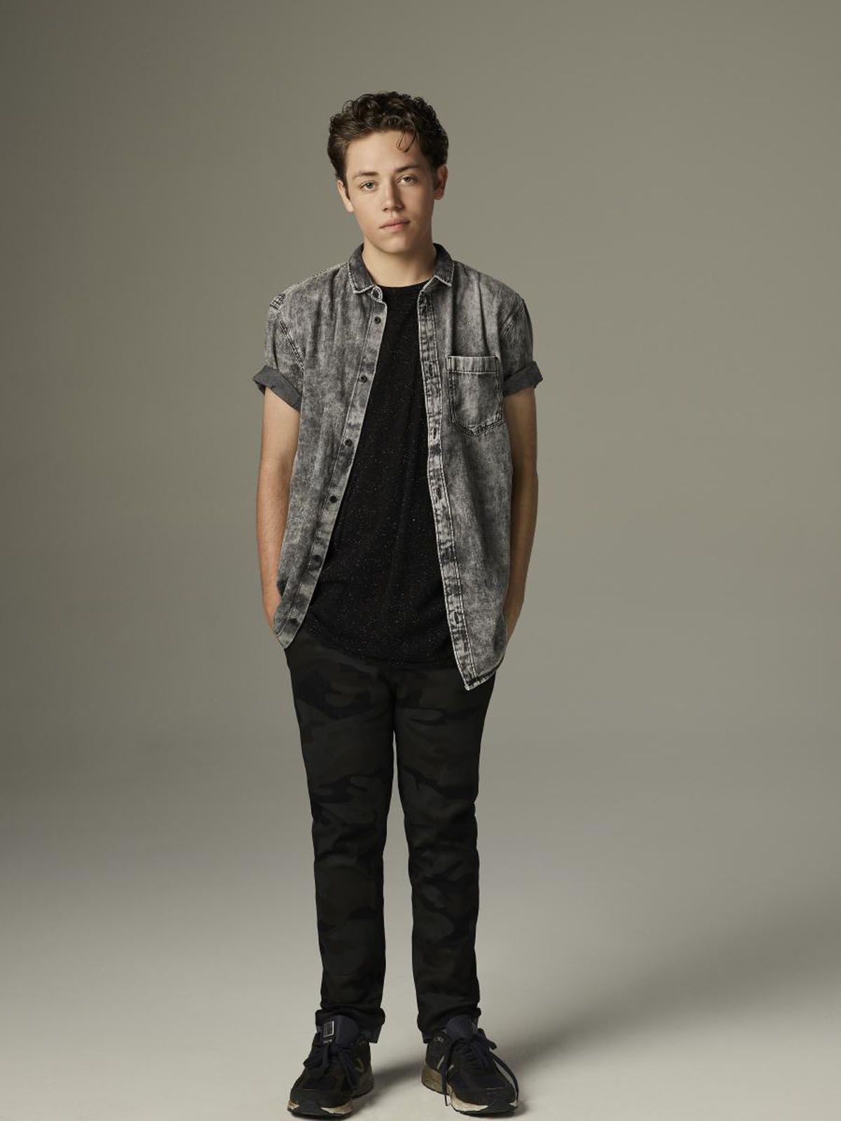 Films Et Séries Tv Avec Ethan Cutkosky Shameless (US) : Photo Ethan Cutkosky - 176 sur 740 - AlloCiné