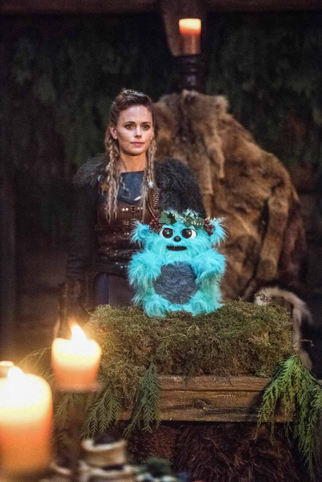 Films Et Séries Tv Avec Katia Winter DC's Legends of Tomorrow : Photo Katia Winter - 195 sur 468 - AlloCiné